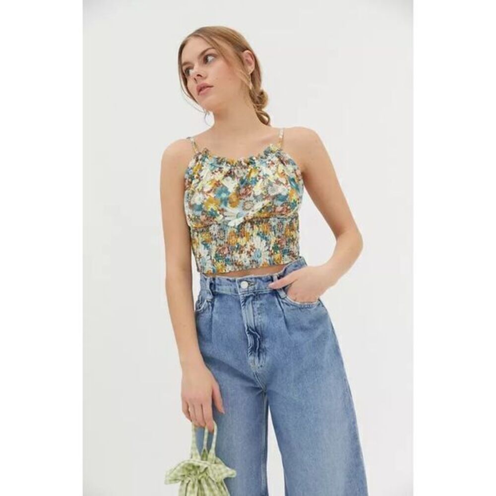 UO Urban Outfitter Margo Floral Cropped‎ Cami Smocked Tank Top Ruffles Size XS - Picture 6 of 7